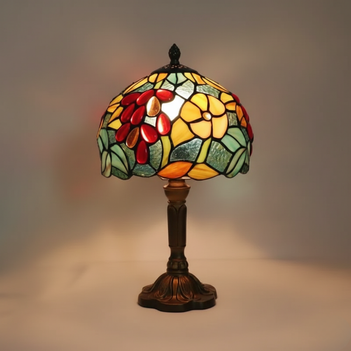 FLORENCIA | VÄRIKKÄÄ TIFFANY-RAKKAUSLAMPPU